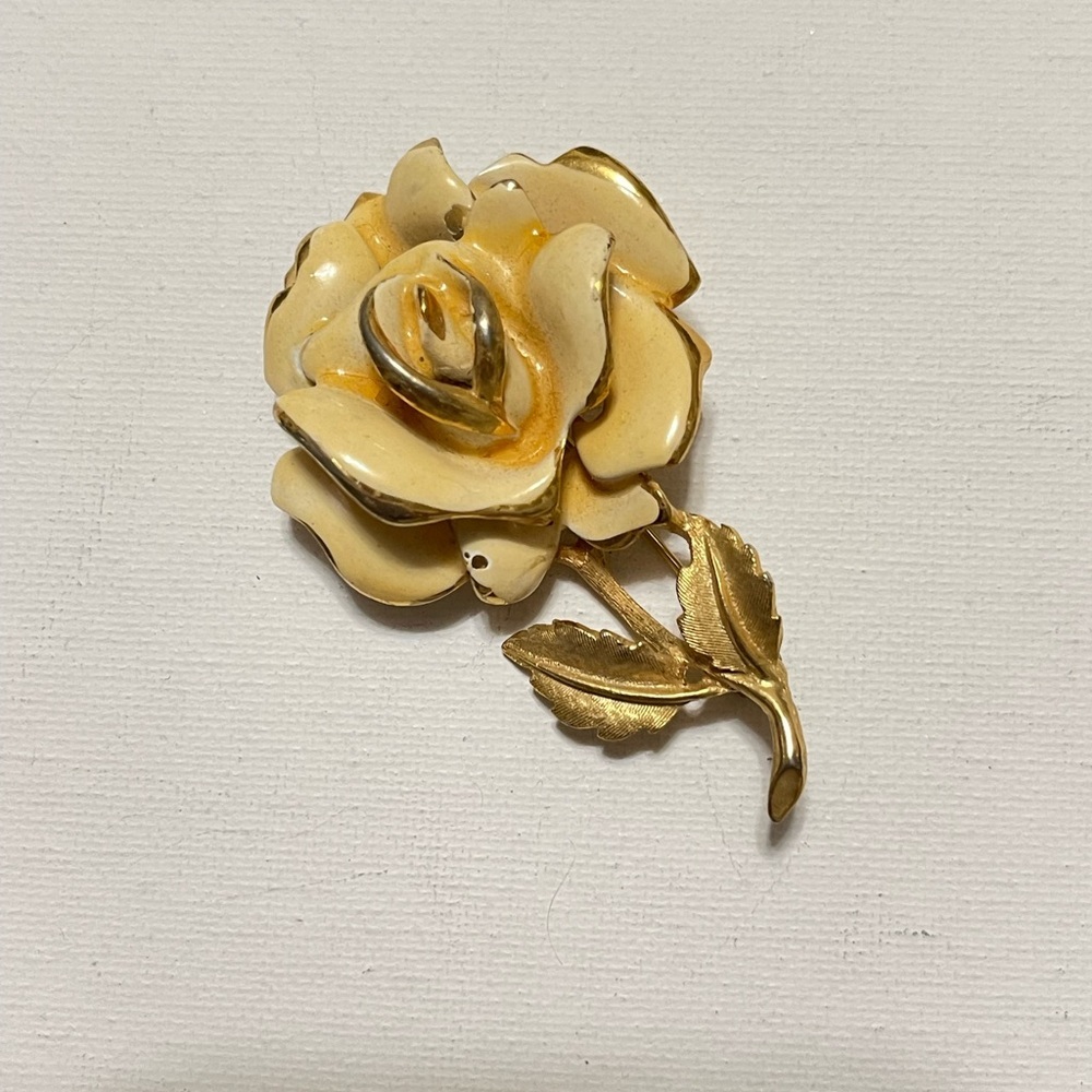 Vintage Large Signed Capri Rose Flower Brooch